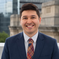 Oscar Rodriguez headshot